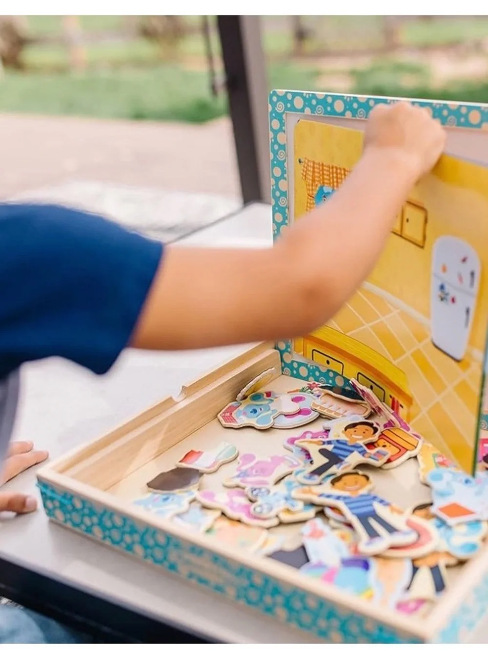 Melissa & Doug Blue's Clues & You! Wooden Magnetic Picture Game - NWT